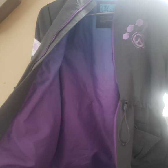Overwatch Sombra Jacket Official Blizzard Gear size small discontinued - Picture 2 of 3